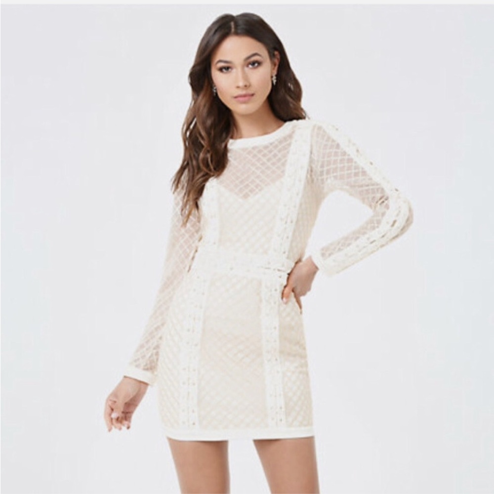 Bebe Cream Long Sleeve Lace Dress